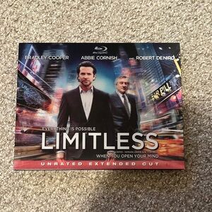 Limitless Blu-ray Unrated Extended Cut / Has Lenticular Slipcover